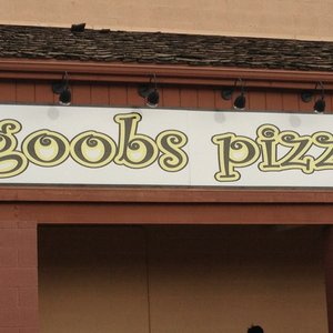 Goobs Pizza